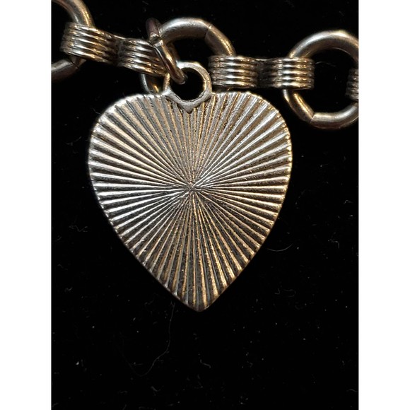Vintage Unsigned Angel And Heart Silver Tone Charm Bracelet With Solid Clasp - Picture 4 of 6